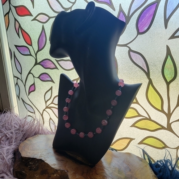 New Handmade Chocker Necklace With Pink & Black Iridescent Glass Beads Size 15" - Picture 1 of 7